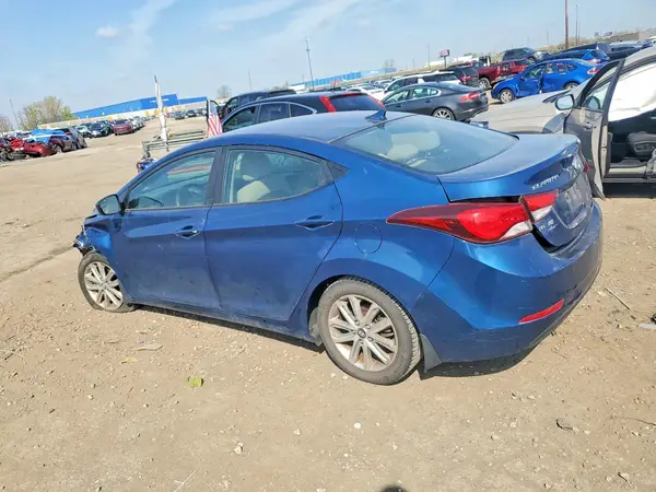 KMHDH4AE1GU477773 2016 HYUNDAI ELANTRA - Image 2