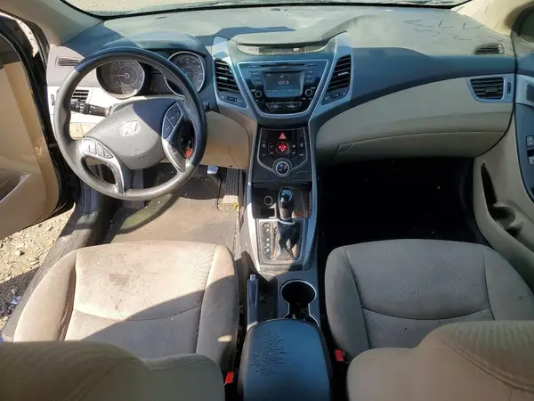 KMHDH4AE1GU477773 2016 HYUNDAI ELANTRA - Image 8