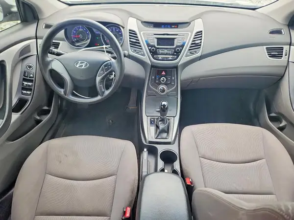 KMHDH4AE1GU483685 2016 HYUNDAI ELANTRA - Image 8