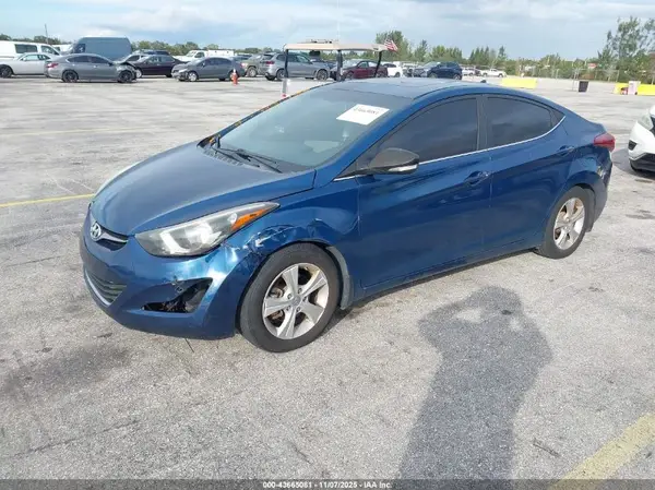 KMHDH4AE1GU489616 2016 HYUNDAI ELANTRA - Image 2