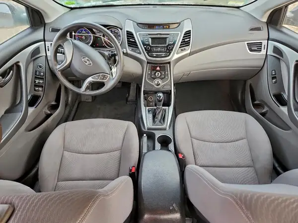 KMHDH4AE1GU493018 2016 HYUNDAI ELANTRA - Image 8