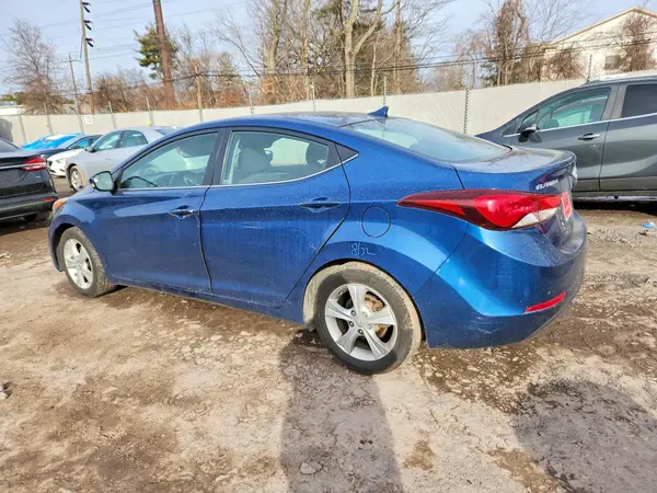 KMHDH4AE1GU493486 2016 HYUNDAI ELANTRA - Image 2