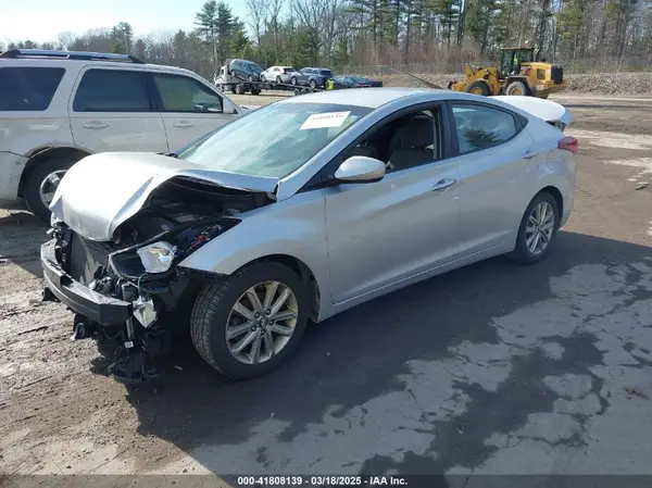 KMHDH4AE1GU501683 2016 HYUNDAI ELANTRA - Image 2