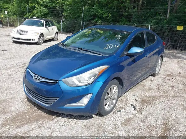 KMHDH4AE1GU502235 2016 HYUNDAI ELANTRA - Image 2