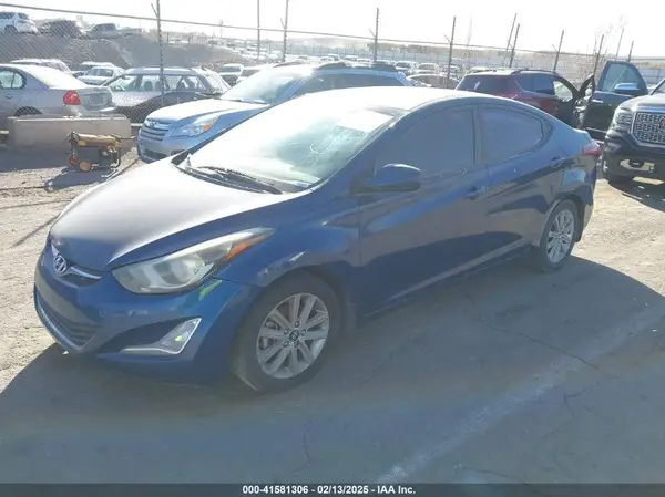 KMHDH4AE1GU503837 2016 HYUNDAI ELANTRA - Image 2