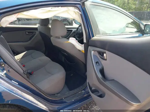 KMHDH4AE1GU511114 2016 HYUNDAI ELANTRA - Image 8