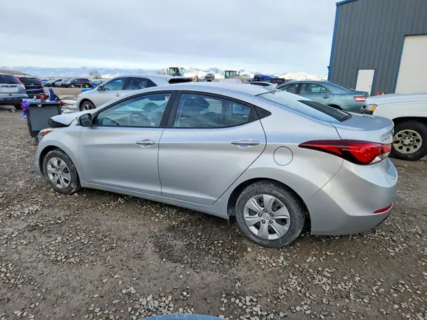 KMHDH4AE1GU512330 2016 HYUNDAI ELANTRA - Image 2