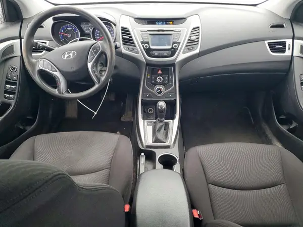 KMHDH4AE1GU514854 2016 HYUNDAI ELANTRA - Image 8