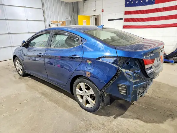 KMHDH4AE1GU519892 2016 HYUNDAI ELANTRA - Image 2