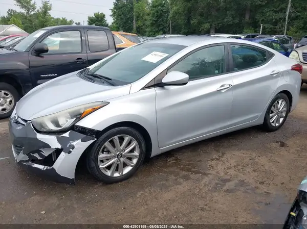 KMHDH4AE1GU530990 2016 HYUNDAI ELANTRA - Image 2