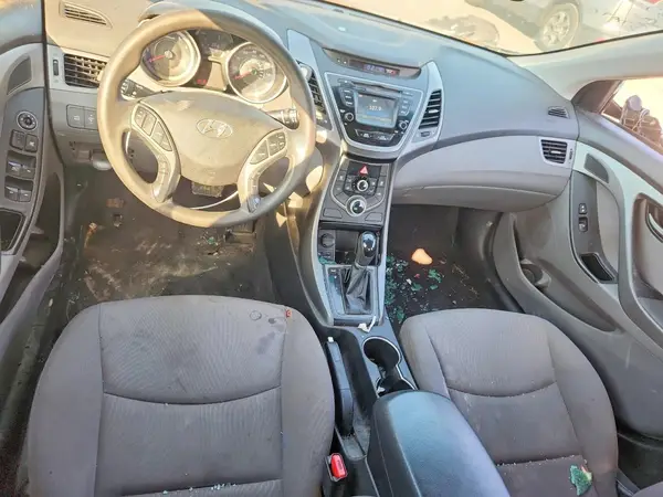 KMHDH4AE1GU544369 2016 HYUNDAI ELANTRA - Image 8