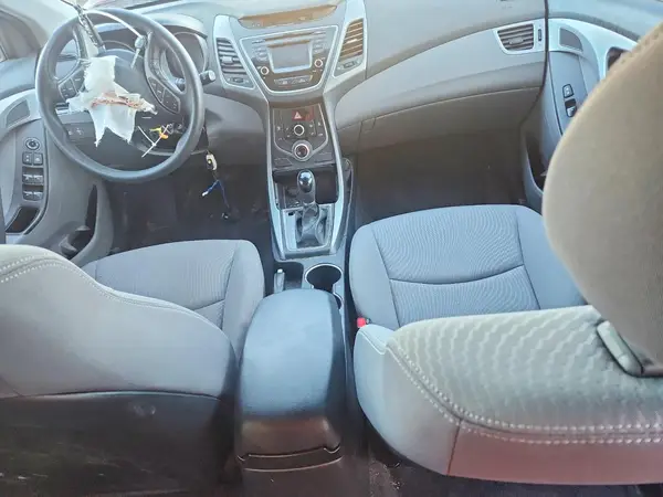 KMHDH4AE1GU544999 2016 HYUNDAI ELANTRA - Image 8