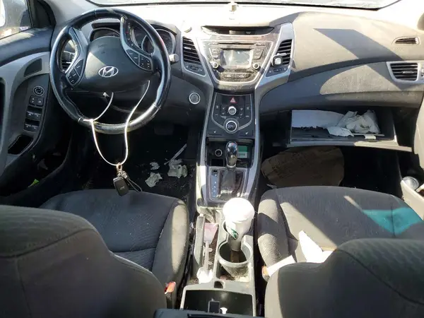 KMHDH4AE1GU545960 2016 HYUNDAI ELANTRA - Image 8