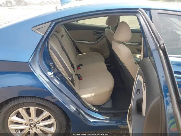 KMHDH4AE1GU552021 2016 HYUNDAI ELANTRA - Image 8