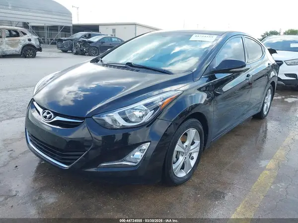 KMHDH4AE1GU553363 2016 HYUNDAI ELANTRA - Image 2