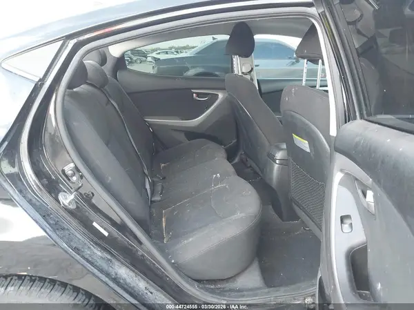 KMHDH4AE1GU553363 2016 HYUNDAI ELANTRA - Image 8