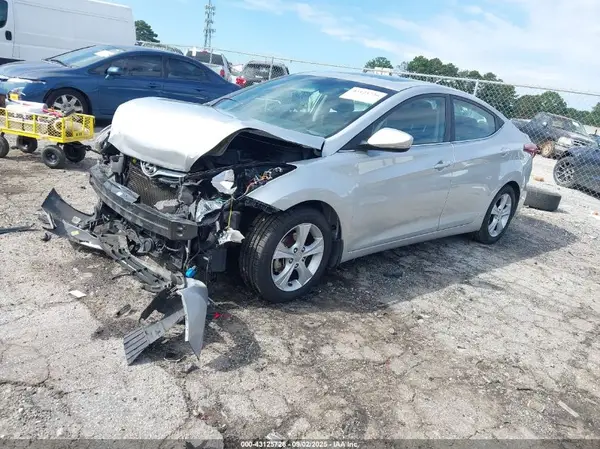 KMHDH4AE1GU566436 2016 HYUNDAI ELANTRA - Image 2