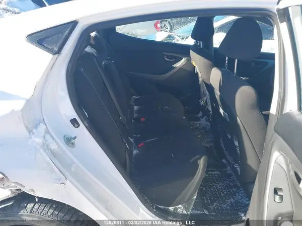 KMHDH4AE1GU571863 2016 HYUNDAI ELANTRA - Image 8