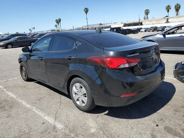 KMHDH4AE1GU575427 2016 HYUNDAI ELANTRA - Image 2