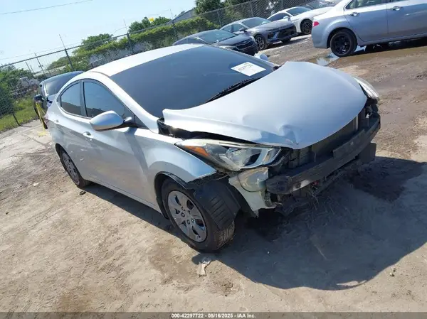KMHDH4AE1GU575797 2016 HYUNDAI ELANTRA - Image 1