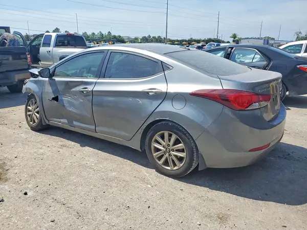 KMHDH4AE1GU586556 2016 HYUNDAI ELANTRA - Image 2