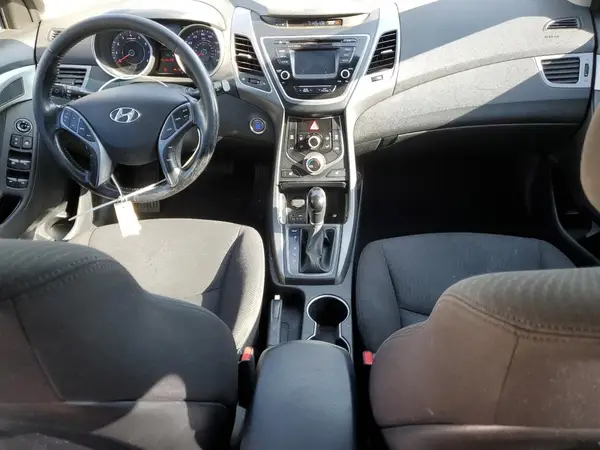 KMHDH4AE1GU592695 2016 HYUNDAI ELANTRA - Image 8