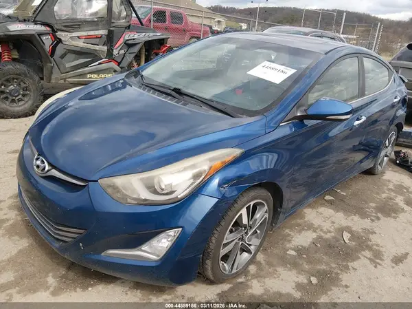 KMHDH4AE1GU597377 2016 HYUNDAI ELANTRA - Image 2