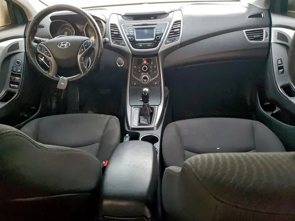 KMHDH4AE1GU606028 2016 HYUNDAI ELANTRA - Image 8