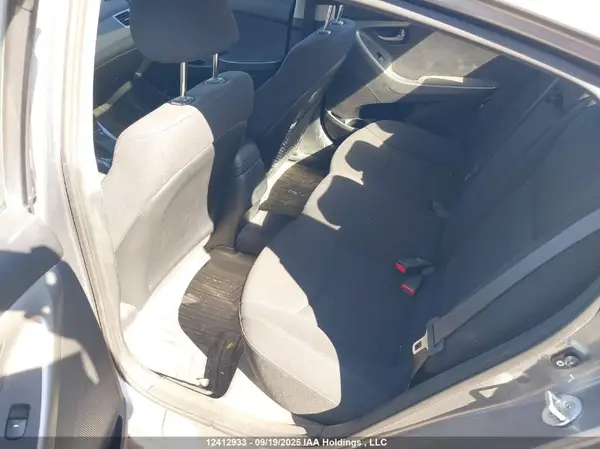 KMHDH4AE1GU613366 2016 HYUNDAI ELANTRA - Image 8