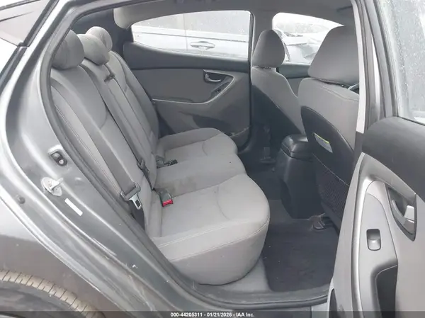 KMHDH4AE1GU624190 2016 HYUNDAI ELANTRA - Image 8