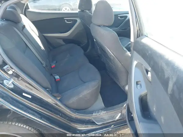 KMHDH4AE1GU628403 2016 HYUNDAI ELANTRA - Image 8