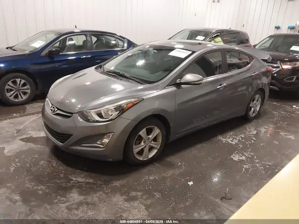 KMHDH4AE1GU628644 2016 HYUNDAI ELANTRA - Image 2
