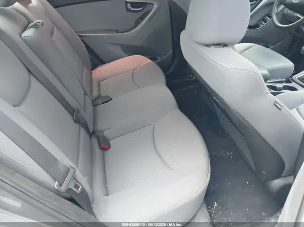 KMHDH4AE1GU633505 2016 HYUNDAI ELANTRA - Image 8