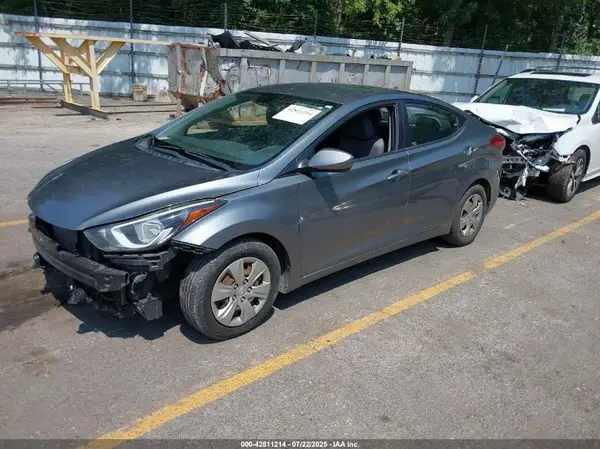KMHDH4AE1GU634184 2016 HYUNDAI ELANTRA - Image 2