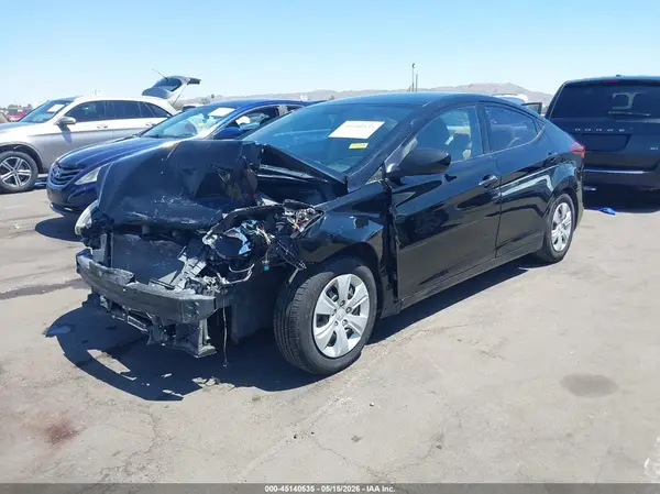 KMHDH4AE1GU646058 2016 HYUNDAI ELANTRA - Image 2