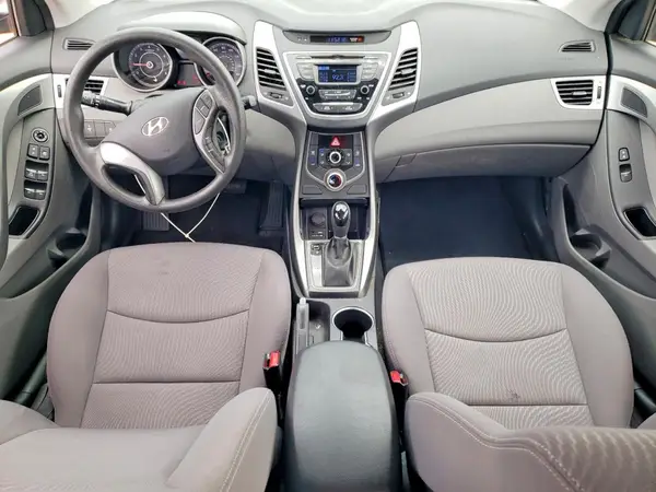 KMHDH4AE1GU646139 2016 HYUNDAI ELANTRA - Image 8