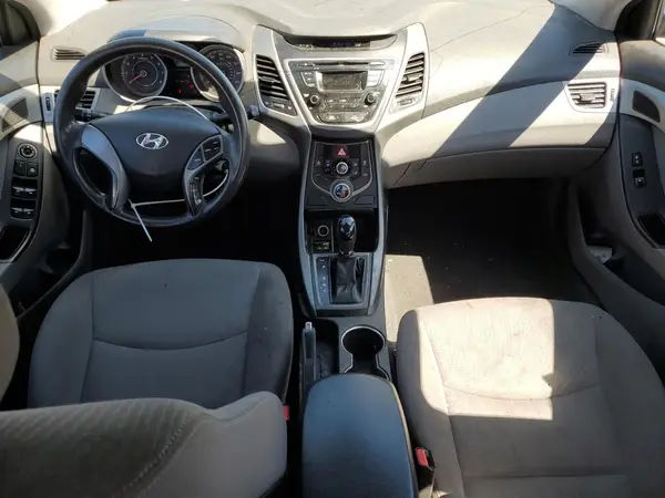 KMHDH4AE1GU646187 2016 HYUNDAI ELANTRA - Image 8