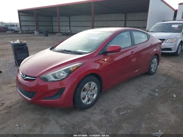 KMHDH4AE1GU651969 2016 HYUNDAI ELANTRA - Image 2
