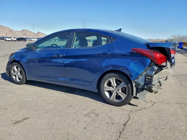 KMHDH4AE2GU479662 2016 HYUNDAI ELANTRA - Image 2