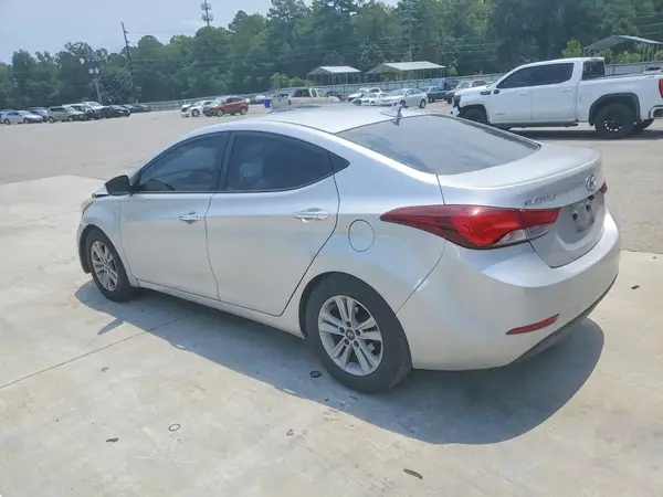 KMHDH4AE2GU483677 2016 HYUNDAI ELANTRA - Image 2