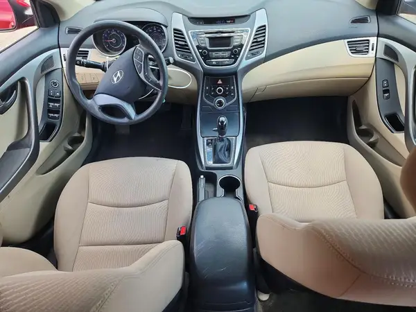 KMHDH4AE2GU489687 2016 HYUNDAI ELANTRA - Image 8