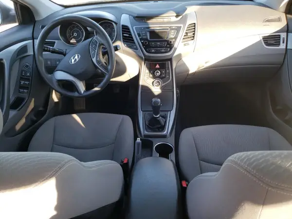 KMHDH4AE2GU492749 2016 HYUNDAI ELANTRA - Image 8