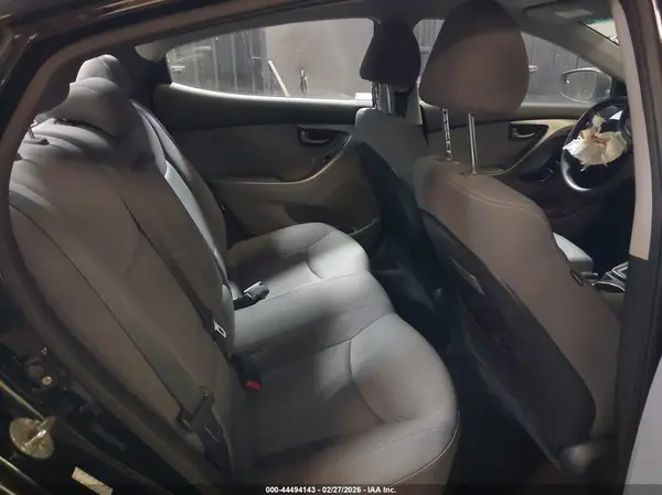KMHDH4AE2GU501658 2016 HYUNDAI ELANTRA - Image 8