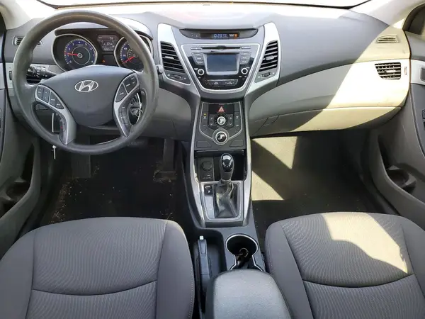 KMHDH4AE2GU501773 2016 HYUNDAI ELANTRA - Image 8