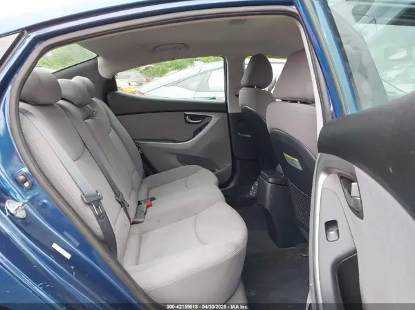 KMHDH4AE2GU501904 2016 HYUNDAI ELANTRA - Image 8