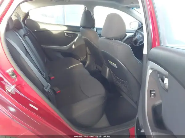KMHDH4AE2GU534756 2016 HYUNDAI ELANTRA - Image 8