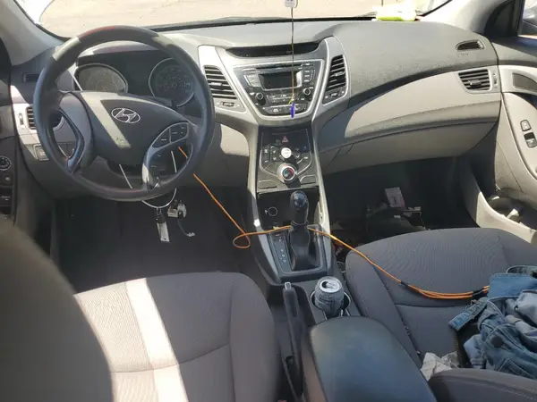 KMHDH4AE2GU542355 2016 HYUNDAI ELANTRA - Image 8