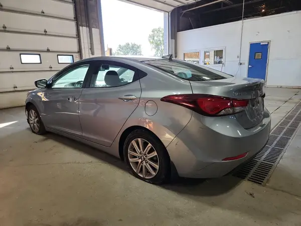 KMHDH4AE2GU544865 2016 HYUNDAI ELANTRA - Image 2