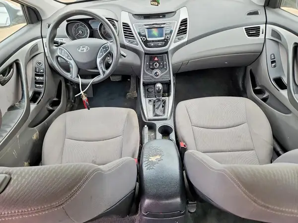 KMHDH4AE2GU545630 2016 HYUNDAI ELANTRA - Image 8