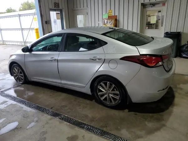 KMHDH4AE2GU546504 2016 HYUNDAI ELANTRA - Image 2